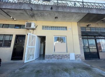 PH · 35m² · 1 Ambiente · Ituzaingó Norte, Monoambiente Apto Profesional Alquiler