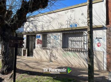 Terreno · 103m² · 5 Ambientes · 1 Cochera · Venta Terreno 250 m² Ideal Inversores - Ubicación Estratégica en Moreno Sur