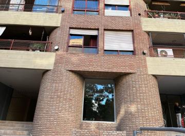 Departamento · 94m² · 4 Dormitorios · Venta - Apto Credito Hipotecario Departamento 4 Dor. 2 Baños - Nueva Cordoba