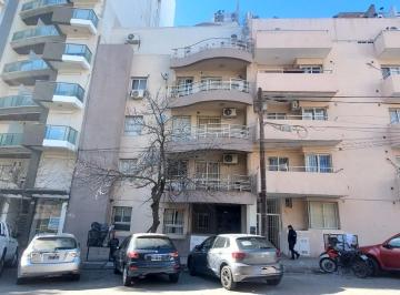 Oficina comercial · 70m² · 2 Ambientes · Planta Baja C/ Patio - Oficina Ideal Rubro Medicina