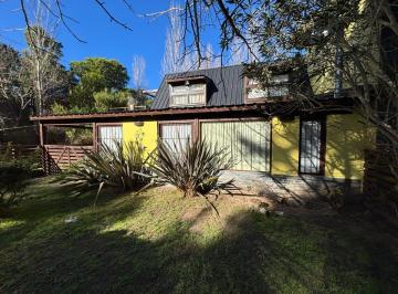 Casa · 83m² · 4 Ambientes · 1 Cochera · Casa Venta en Mar Azul a Cuatro Cuadras del Mar