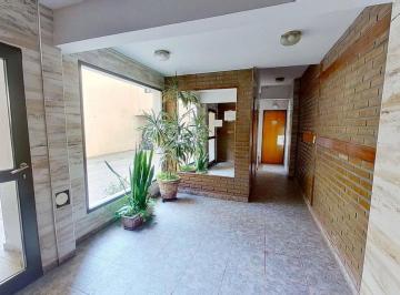 Departamento · 53m² · 3 Ambientes · 1 Cochera · Departamento en Venta 3 Amb con Cochera Piñeyro