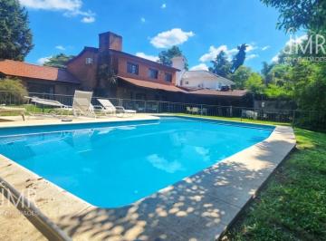 Casa · 277m² · 8 Ambientes · 3 Cocheras · Jmr Propiedades | Los Lagartos C. C. | Casa a La Venta | Apto Crédito