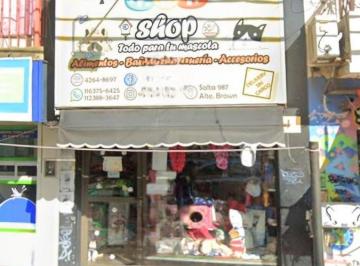 Local comercial · 245m² · 3 Ambientes · 1 Cochera · Venta en Bloque – Local + Dto + Espacios Complementarios. Calle Salta, San José.