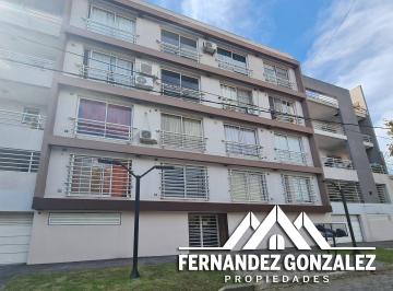 Departamento de 1 ambiente, Lanús · Departamento Monoambiente con Balcón Francés Al Frente en Remedios de Escalada