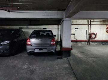 Garage · 14m² · Venta Cochera Recoleta, Fija y Cubierta, Inversión