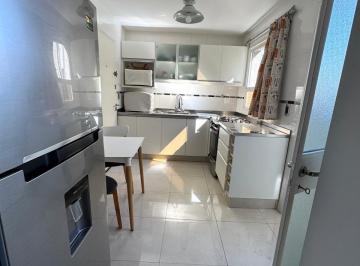 Departamento de 4 ambientes, Núñez · Luminoso Dpto de 4 Amb. C/balcón, Parrilla, Dependencia, Cochera y Baulera–núñez