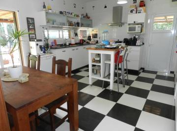 Casa · 220m² · 7 Ambientes · 2 Cocheras · Hermosa Casa - Los Naranjos - Ingeniero Maschwitz - Escobar