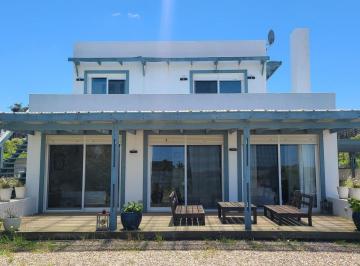 Casa · 190m² · 5 Ambientes · 3 Cocheras · Espectacular Casa en Jose Ignacio con Vista Al Mar - Tm