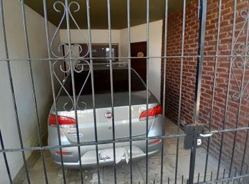 Casa de 3 ambientes, San Bernardo · ¡Excelente Duplex, 3 Amb en 2 Plantas, con Coch/balcon y Patio con Parrilla!