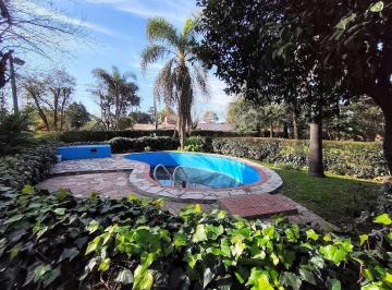 Casa de 4 ambientes, Moreno · Casa Quinta con Pileta en Venta en Paso del Rey