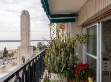Departamento · 219m² · 6 Ambientes · 1 Cochera · Departamento 3 Dorm. con Vista Al Rio