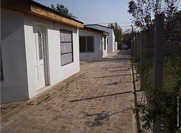 Casa · 250m² · 4 Dormitorios · 8 Cocheras · Complejo Habitacional. Ideal Inversor Para Locaciones. en Venta