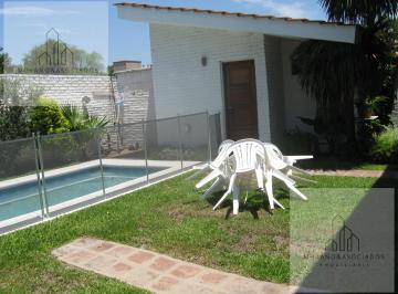 Casa · 328m² · 8 Ambientes · 2 Cocheras · Casa en Arguello (Monseñor Ferreyra Al 6852)