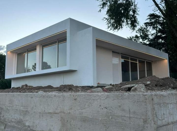 Casa · 90m² · 4 Ambientes · 1 Cochera