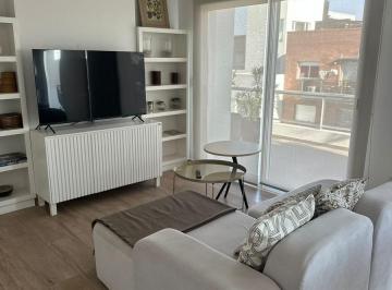 Departamento · 90m² · 3 Ambientes · 1 Cochera · Departamento 3 Ambientes en Venta Sobre Av Humberto