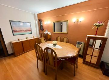 Departamento · 60m² · 2 Ambientes · 1 Cochera · Departamento en Entre Ríos Al 1800 Alquiler Temporario