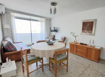 Departamento · 1m² · 3 Ambientes · 1 Cochera · Departamento - Península