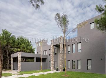 Casa de 6 ambientes, Pinamar · Casa en Alquiler Pinamar Barrio La Herradura con Piscina Climatizada 997
