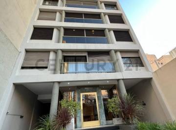 Departamento · 122m² · 4 Ambientes · 1 Cochera · Alquiler Piso 3 Dorm en 14 Entre 43 y 44