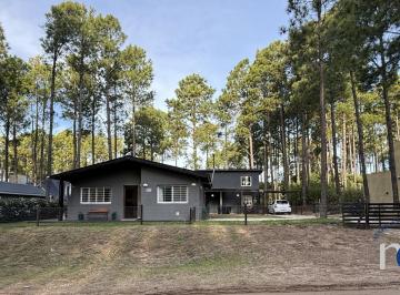DEI-DEI-1781_2 · Casa 2 Dormitorio en Venta en Pinamar Zona Náyades