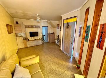 Departamento · 70m² · 4 Ambientes · Departamento en Genova Al 1300 Rosario Venta Apto Credito Acepta Permuta