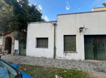 Casa · 150m² · 4 Ambientes · Casa Excelente Ubicación Apto Duplexs
