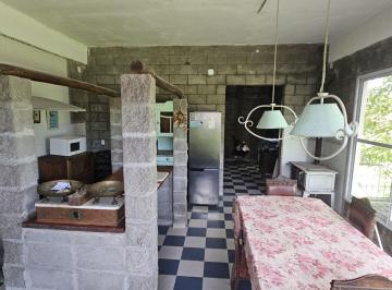 Casa de 5 ambientes, Paraná · Hermosa Casa de Campo en Venta en Victoria, Entre Ríos!