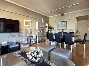 Departamento · 125m² · 4 Ambientes · 1 Cochera · En Venta Piso de 4 Ambientes Al Frente, con Dependencia Servicio, Cochera y Baulera. Amenities.
