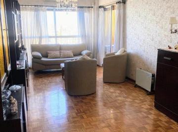 Departamento · 64m² · 2 Ambientes · Venta de Departamento 2 Ambientes en Caballito con Balcón, Baulera, Sum