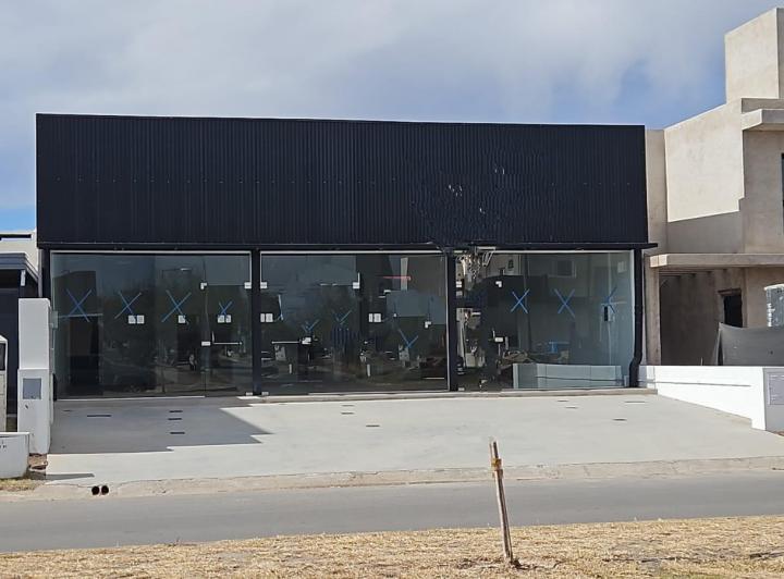 Local comercial · 56m² · 1 Ambiente