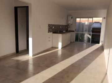 PH · 73m² · 3 Ambientes · 1 Cochera · PH en Rincones de Manantiales