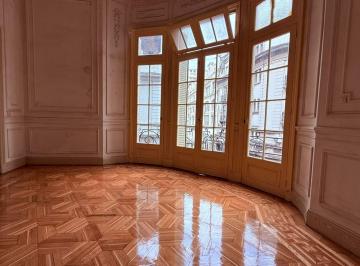 Departamento · 225m² · 8 Ambientes · 8 Ambientes de Puro Estilo Al Frente! en Monserrat