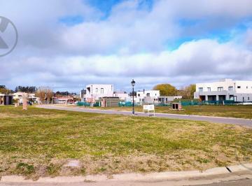Terreno · 632m² · Lote Venta | Barrio Arenas Chico | Oportunidad