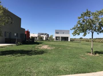 Terreno · 538m² · Puertos Escobar | Araucarias - Lote Interno en Venta