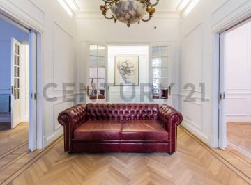 Departamento · 180m² · 5 Ambientes · Venta Piso de Estilo Refaccionado a Nuevo Esmeralda y Libertador Retiro