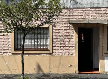 PH · 50m² · 2 Ambientes · Venta PH 3 Ambientes Patio Moron Norte Apto Crédito
