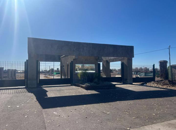 Terreno · 300m²