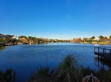 Departamento · 52m² · 2 Ambientes · 2 Cocheras · Divino 2 Ambientes con Jardín y Vistas Al Agua - Santa Bárbara - Tigre