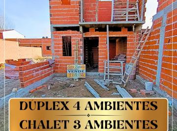 Casa de 4 ambientes, Mar del Tuyú · Calle 8 E/ 77 y 78 Mar del Tuyu Duplex y Chalet a Estrenar Vende Sara Zapata