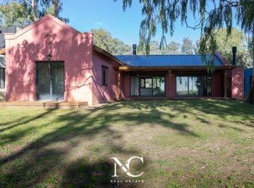 Casa · 116m² · 4 Ambientes · Casa en Venta en Costa Esmeralda Deportiva
