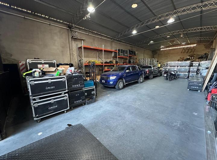 Bodega-Galpón · 275m²