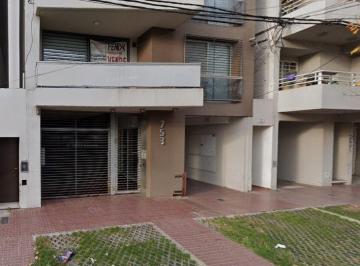 Garage · 15m² · 1 Cochera · Retasada. Cochera en Venta, Vila 753