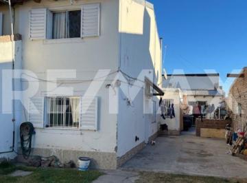 Departamento · 120m² · 3 Ambientes · 2 Cocheras · Duplex en Venta 3 Dorm.. Patio