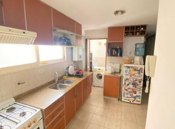 Departamento · 70m² · 4 Ambientes · Departamento Céntrico | 3 Dorm.