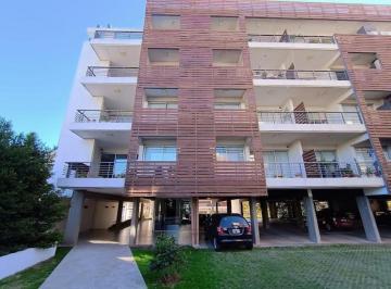 Departamento · 64m² · 3 Ambientes · 1 Cochera · Departamento en Venta en Tigre, G. B. a. Zona Norte, Argentin