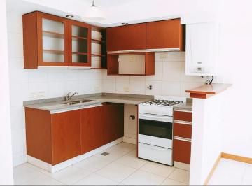 Departamento de 2 ambientes, Boedo · 2 Ambientes + Escritorio Muy Luminoso con Balcón en Boedo