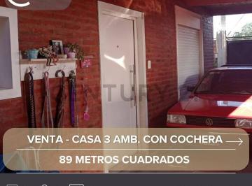 Casa · 89m² · 2 Ambientes · 2 Cocheras · Venta Casa 3 Ambientes en Quilmes con Cochera