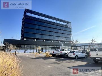 Oficina comercial · 190m² · 1 Ambiente · Oficina en Chacras Park - 190 m². Planta Libre. Edificio Drago
