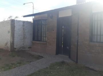 Casa de 5 ambientes, Colonia Segovia · Casa en Venta Colonia Segovia